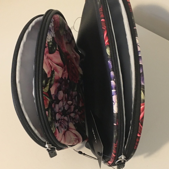 NWT Tahari set of 2 Autumn Bouquet dome makeup cosmetic bags - Picture 4 of 5
